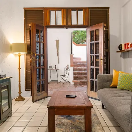 Beach Pad W Patio, Walk To Everything! Gen Ac - 20 Down